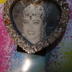 Rhinestone Picture Frame Heavy Duty Well Put Together With Great Material